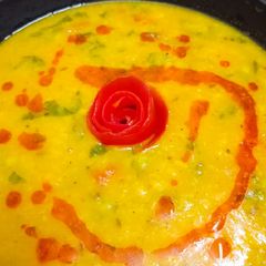 A picture of Dal Palak.