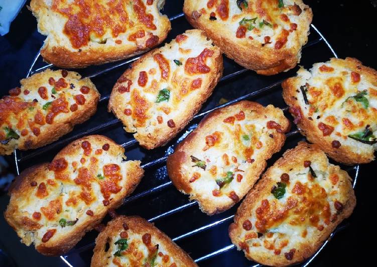 Step-by-Step Guide to Prepare Homemade Cheese Garlic Bread