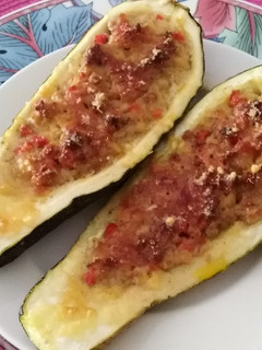 Una foto de Zucchinis rellenos