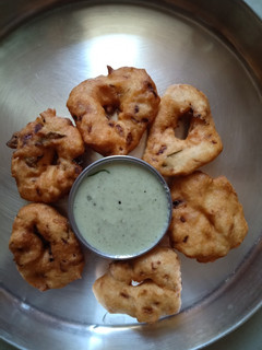 உளுந்து வடை செய்முறை முக்கிய புகைப்படம்