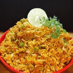 Khada Tawa pulao || तवा पुलाव #nice #ricerecipe A picture of Khada Tawa pulao || तवा पुलाव #nice #ricerecipe.