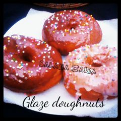 A picture of Glazed Doughnuts.