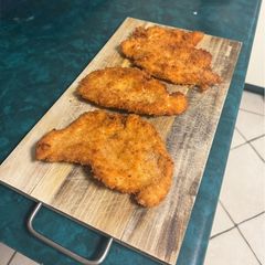 A picture of Crunchy Chicken Katsu Cutlets.