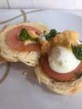 Huevos poché con salmón