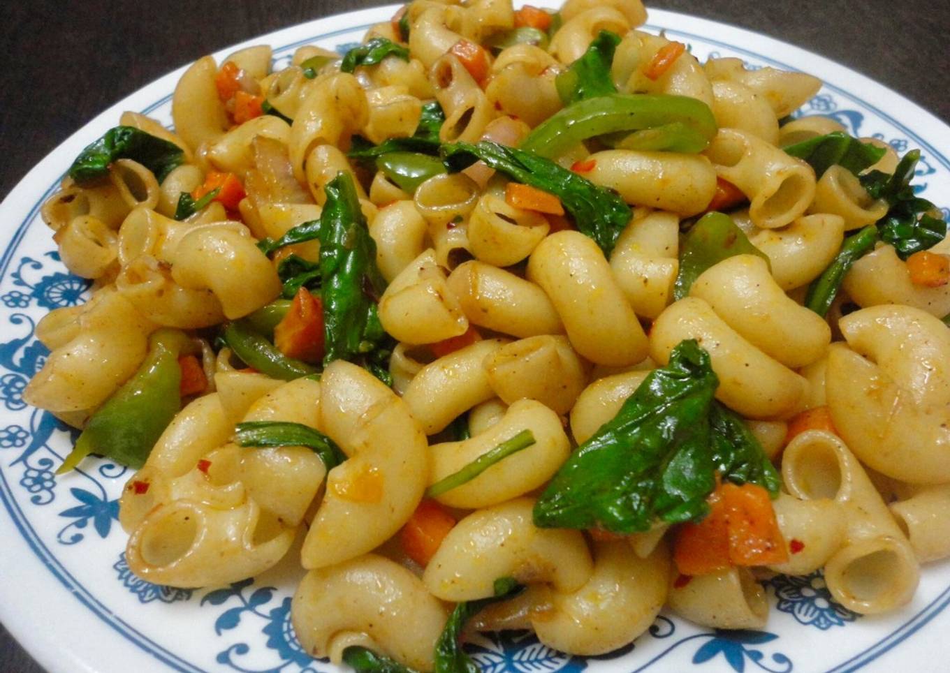 Macaroni - Vegetables stir fry