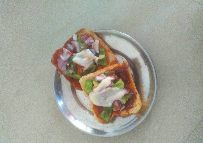 Bread pizza