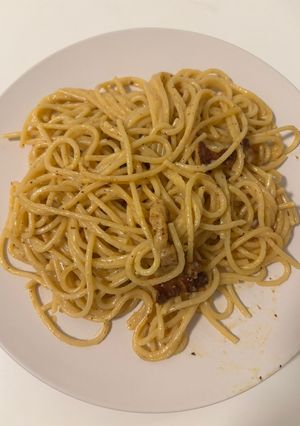 Una foto de Pasta a la carbonara