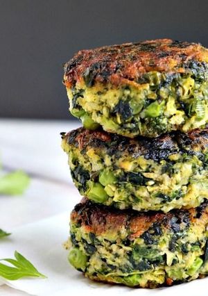 A picture of Methi matter malai patties.