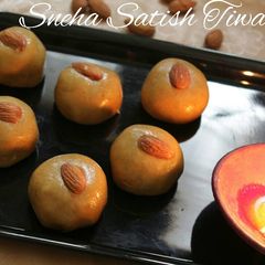 A picture of Besan Ke Laddoo.
