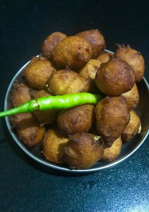 દેસાઈ વડા (Desai Vada Recipe In Gujarati) રેસીપી મુખ્ય ફોટો