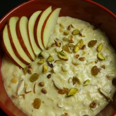 A picture of Apple kheer.
