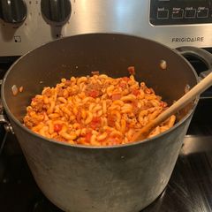 A picture of Goulash.