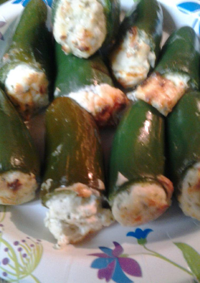A picture of Another jalapeño popper.