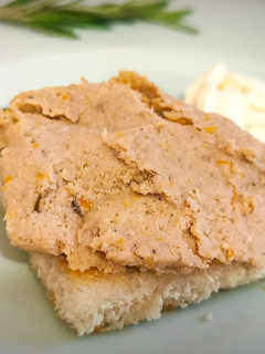 Una foto de Terrina de paté de Conejo