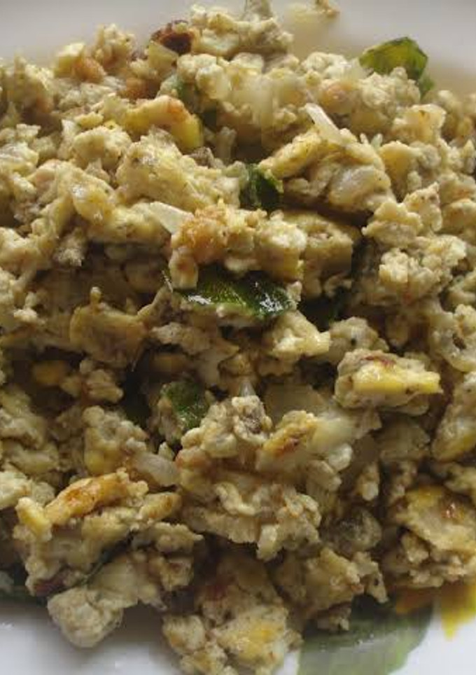 முட்டை பொடிமஸ் (Muttai podimass recipe in tamil) செய்முறை முக்கிய புகைப்படம்