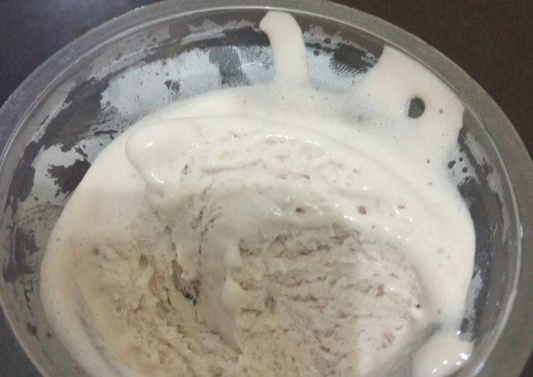 Cara Gampang Membuat Es Krim Lembuuut Simple yang Menggugah Selera