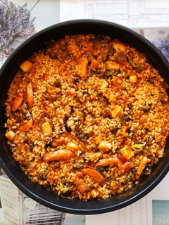 Una foto de Paella con brócoli 🤤