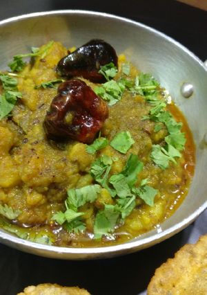 A picture of Mathura ke Dubki valle Aloo Sabji.
