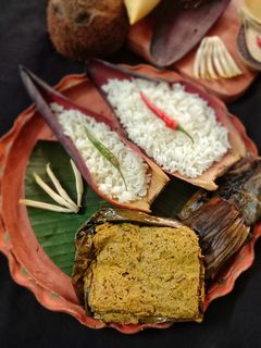 মোচার পাতুরি(Mochar paturi recipe in bengali) রেসিপির প্রধান ছবি