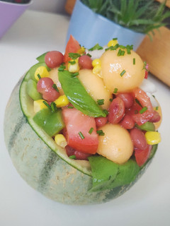 Una foto de Ensalada de alubias y melón