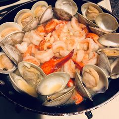 A picture of Seafood In Garlic Sauce.