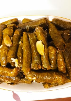 صورة لوصفة ورق عنب بحشوة الرز والدجاج اقتصادية