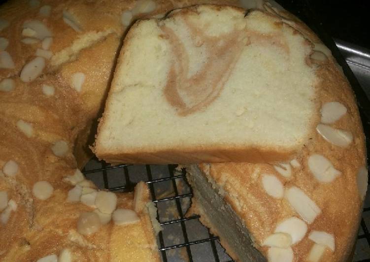 Bolu marmer Putih telur