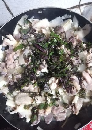 Hình của món Gà Nấu Măng Chua.