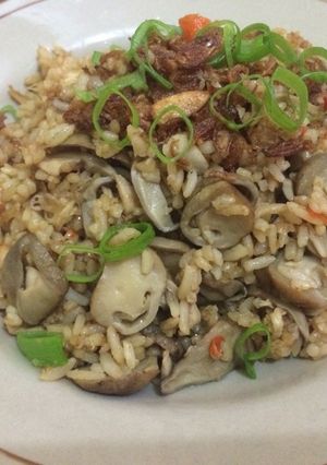 Foto resep Nasi goreng ayam++jamur super enak gak pakai ribet