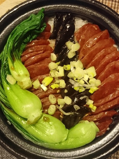砂鍋臘味煲仔飯 的食譜成品照片