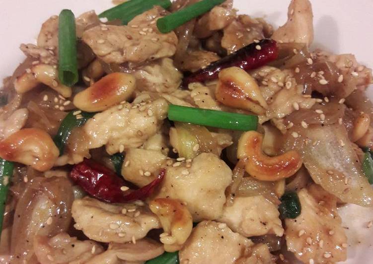 Recipe of Super Quick Homemade Thai Cashew Chicken