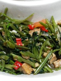 Foto resep Tumis Kangkung Tempe Saos Tiram