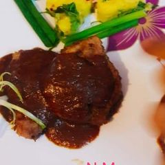 Roast_Beef_with_Coffee Gravy A picture of Roast_Beef_with_Coffee Gravy.