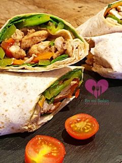 Una foto de Wrap de pollo con verduras ¡Saludable!