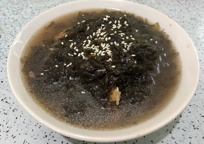 Sup rumput laut ala korea