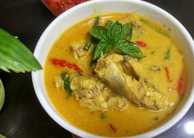 Resep 27. Patin Bumbu Kuning yang Enak