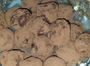 صورة لوصفة ترافل شوكولا Les truffes au chocolat 🤤