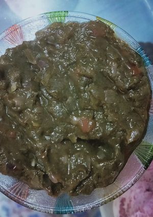 A picture of Sarso ka saag.