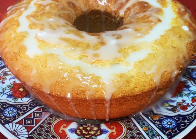 Bolo Húmido de Limão e Canela