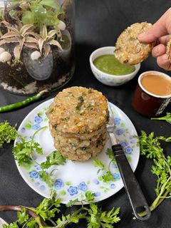 साबूदाना पैटीज़ (sabudana pattice recipe in Hindi) रेसिपी मुख्य फोटो