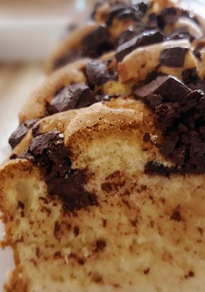Foto di Pan di Spagna cioccolatoso senza lievito