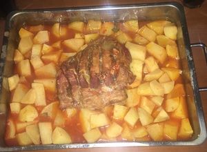 Foto de Lombo assado no forno com batatas