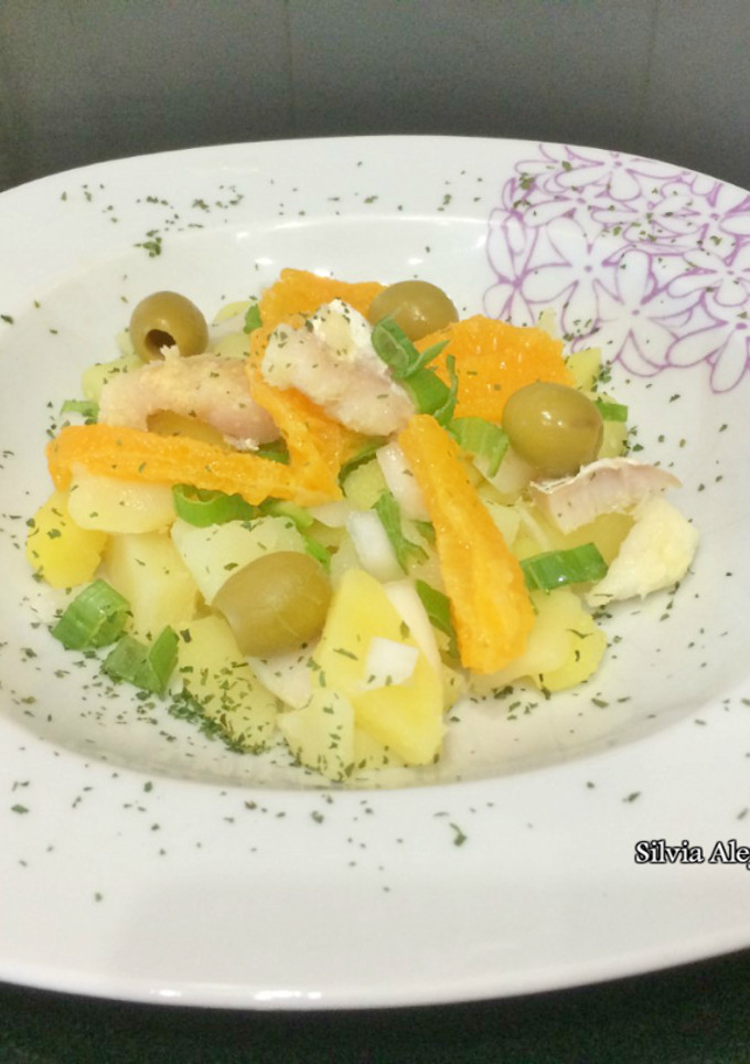 Una foto de Ensalada malagueña