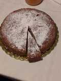 Torta alle noci e cioccolato