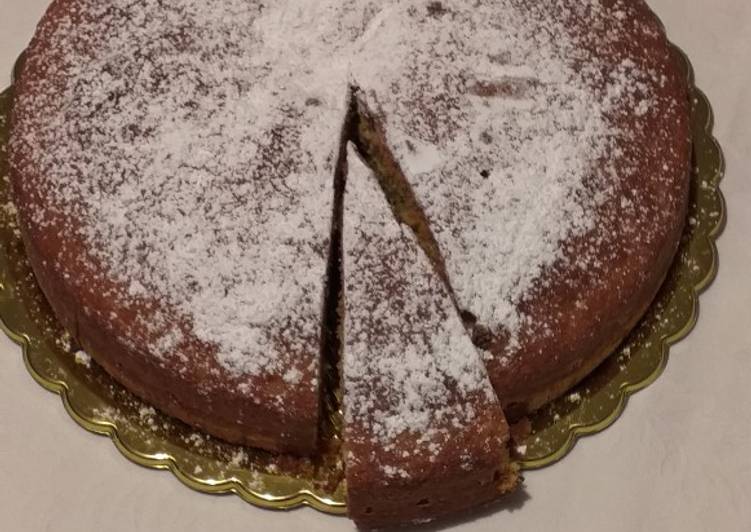 Torta alle noci e cioccolato