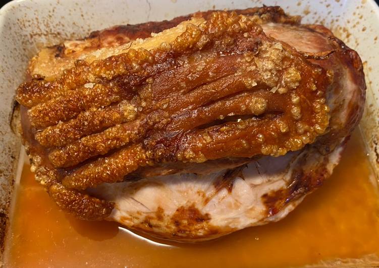 Step-by-Step Guide to Make Super Quick Homemade Smith &amp; Ellis roast pork leg with crackling!