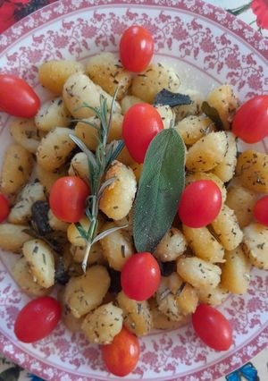 Foto di Gnocchi al rosmarino e salvia