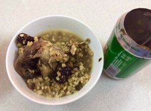 Hình của món Lá đinh lăng cho sức khoẻ.