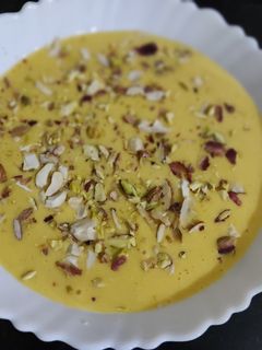 मैंगो फिरनी (mango firni recipe in Hindi) रेसिपी मुख्य फोटो