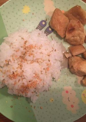 Hình của món Đậu hủ nấm đùi gà kho nứớc dừa.